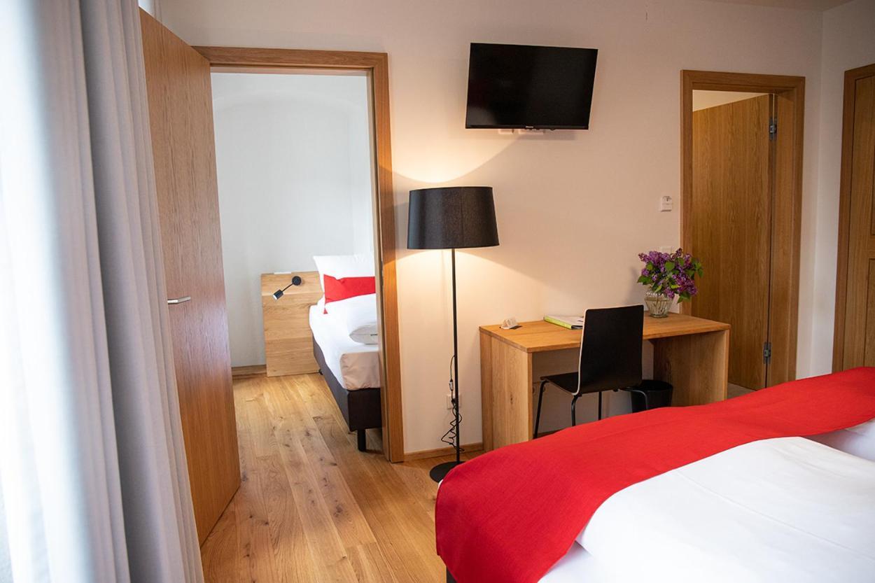 Altstadthotel Brauereigasthof Winkler Berching Eksteriør billede